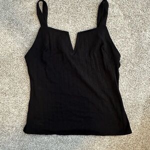 Black tank top - M